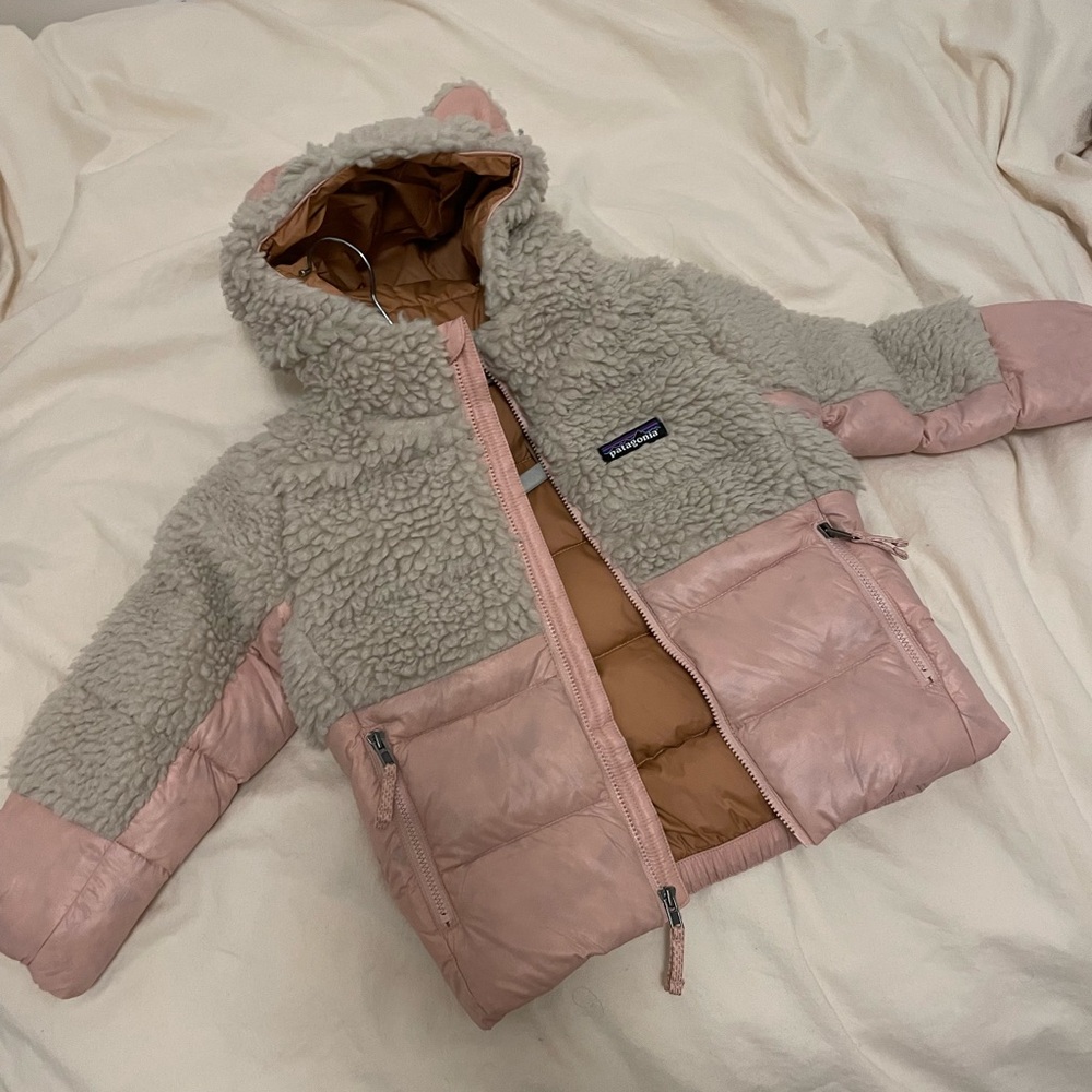 Patagonia hi-loft furry friends pink shearling jacket